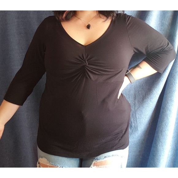 Three-quarter Length V neck Blouse - Picture 3 of 6